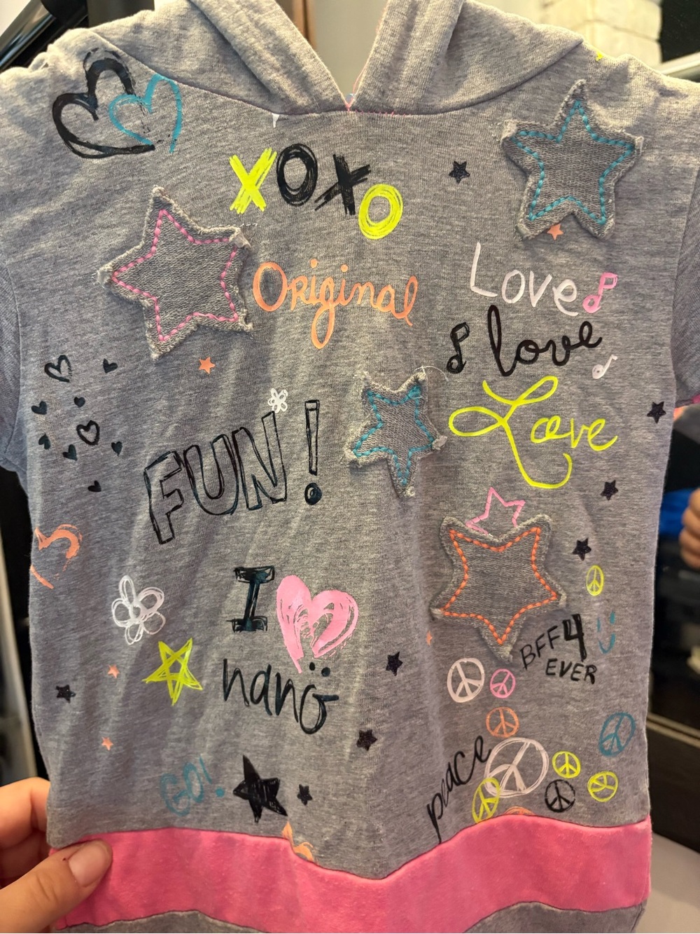 Nano Girls' Gray & Pink Short Sleeve Hoodie tunic with Fun Graphic. - Picture 2 of 7